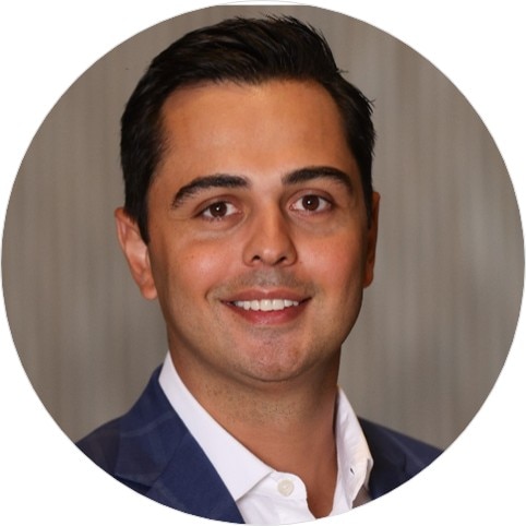 Yiannis Kapetanopoulos Headshot